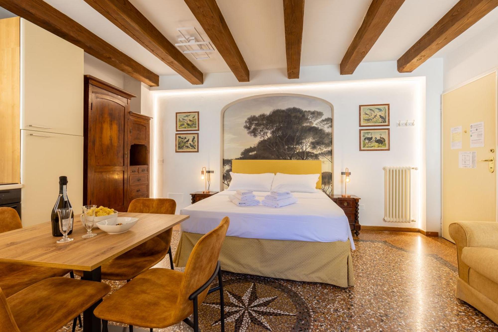 Frassinago Deluxe Suites-Bolognarooms エクステリア 写真